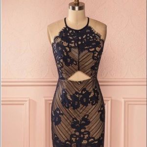 NWOT L’atiste blue lace halter dress